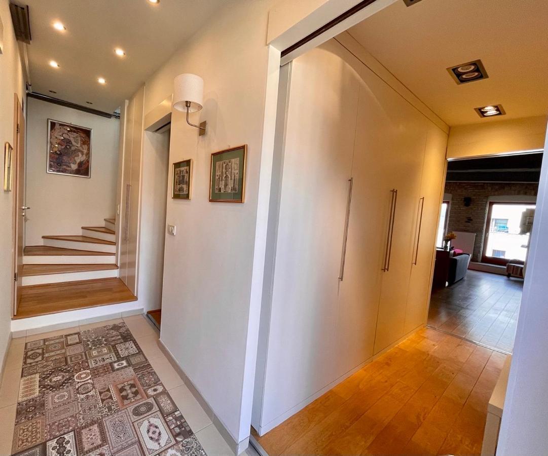 Penthouse W Private Rooftop And Free Parking بودابست المظهر الخارجي الصورة